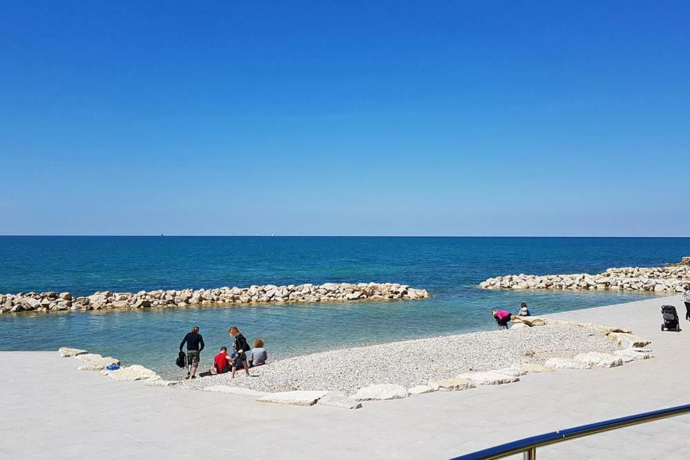 Apartment The Place Novigrad  Zewnętrze zdjęcie